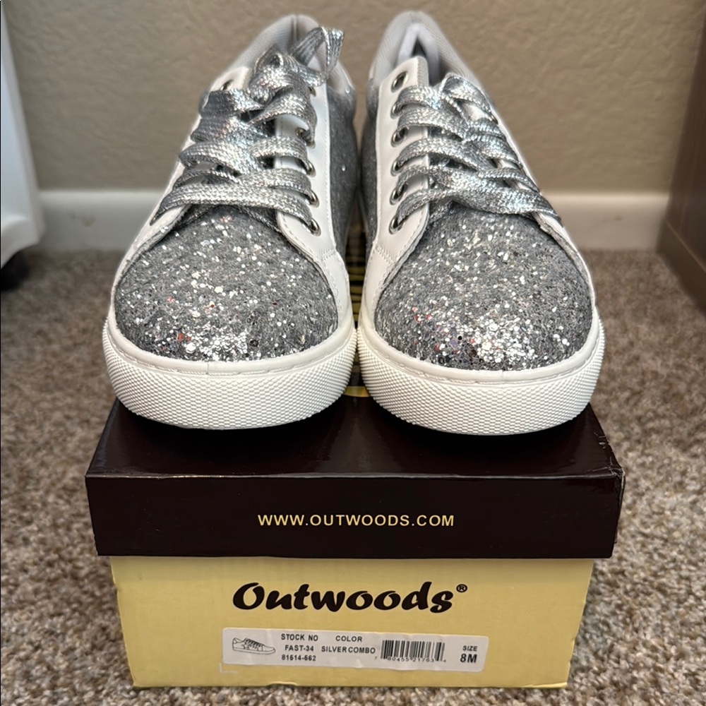 BRAND NEW - Outwoods Silver Sparkle Sneakers